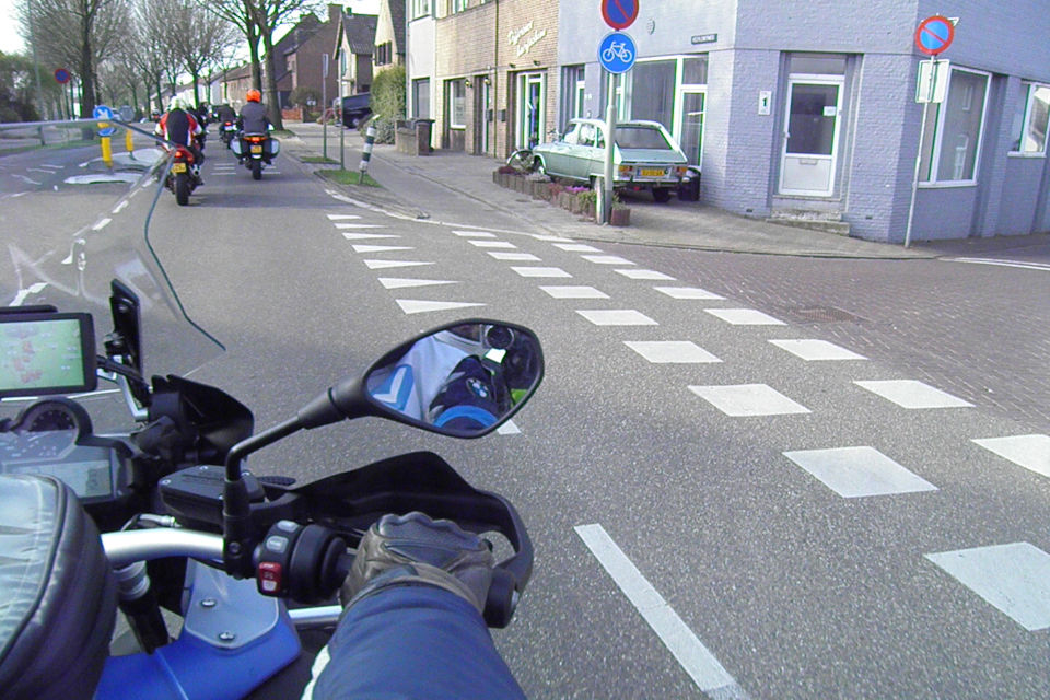 Motorrijbewijspoint Rheden theorie cursus online